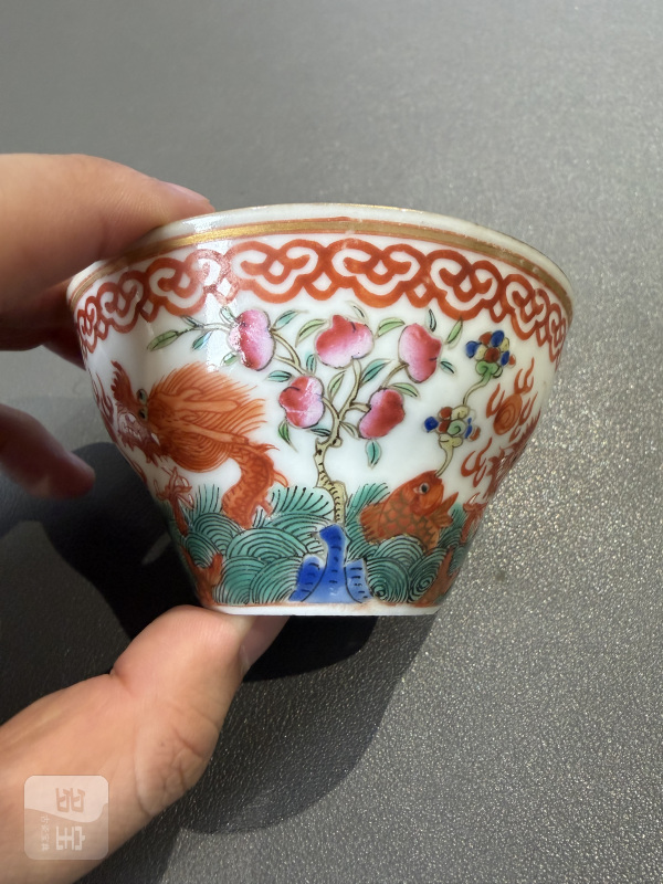 清嘉庆 粉彩鱼化龙图茶壶杯碟十三件 - 图66